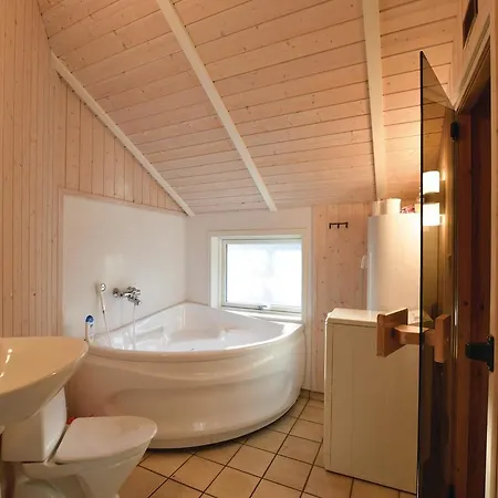 Three-bedroom Holiday In *